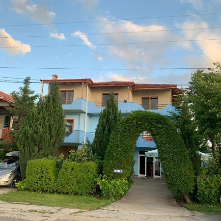 Vila Deni Tushemisht エクステリア 写真